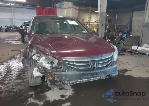 2011 Honda Accord 2.4 Lx from USA, damaged, VIN 1HGCP2F36BA076911